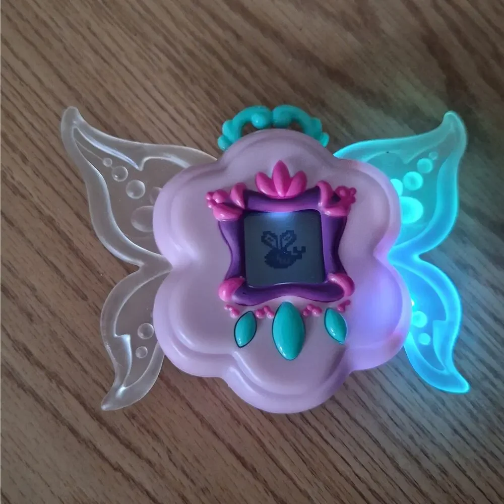WowWee Got2Glow Fairy Pet Finder Virtual Electronic Pet Light Up Pink Wings NWOT